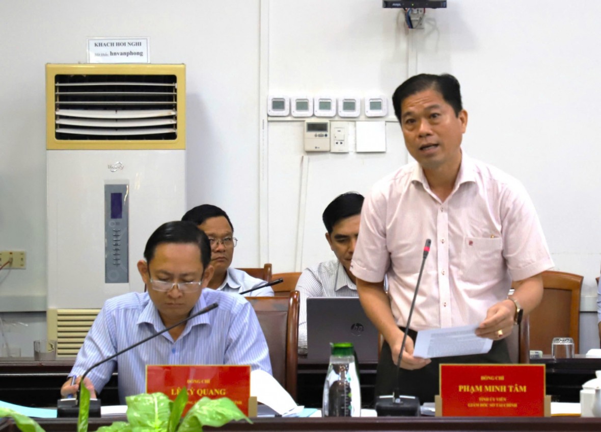 An Giang họp chuyên đề thông qua nhiều nội dung quan trọng về kinh tế - xã hội năm 2026 An Giang họp chuyên đề thông qua nhiều nội dung quan trọng về kinh tế - xã hội năm 2026