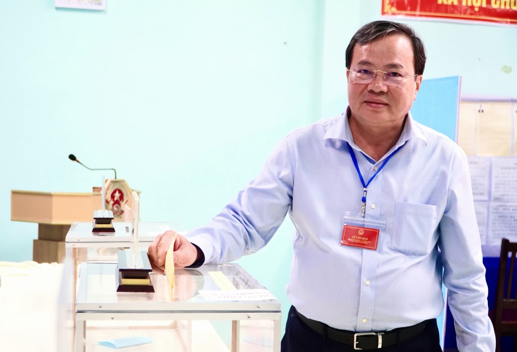 Hơn 2,3 triệu cử tri Tây Ninh chung vui “Ngày hội non sông”