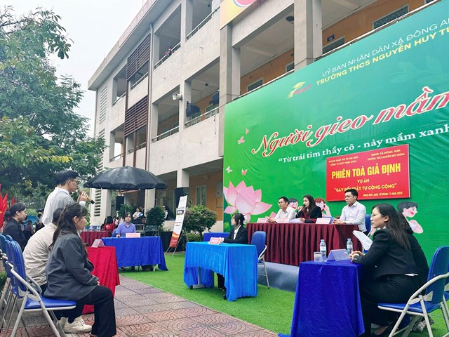 Phi&ecirc;n T&ograve;a giả định do c&aacute;c Luật sư, Chuy&ecirc;n vi&ecirc;n ph&aacute;p l&yacute; C&ocirc;ng ty Luật TNHH XTVN &nbsp;(Đo&agrave;n Luật sư Th&agrave;nh phố H&agrave; Nội) thực hiện.