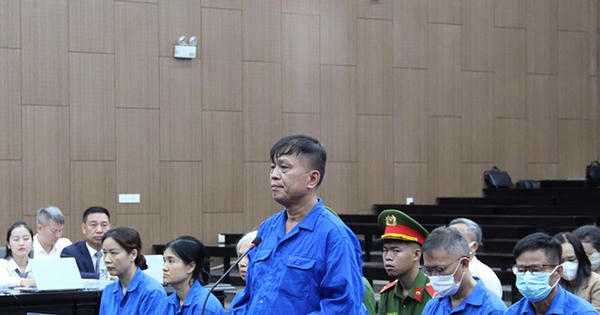 Nhận hối lộ 16,3 tỷ đồng, cựu Thứ trưởng Nguyễn Bá Hoan bị đề nghị 12-13 năm tù
