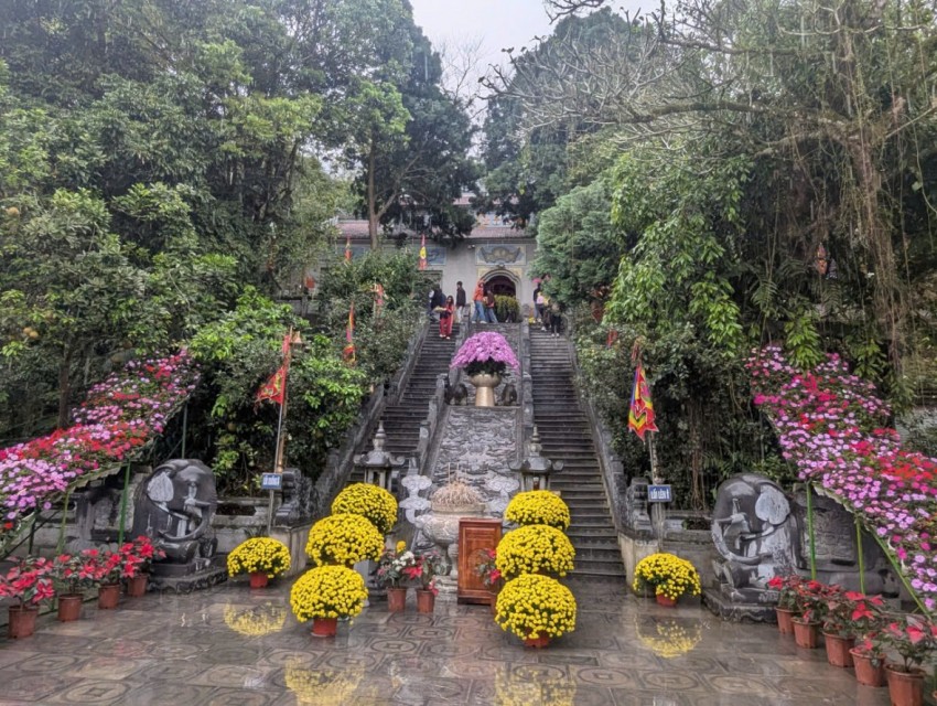 Đền Trung - chốn linh thiêng của sự tĩnh tại