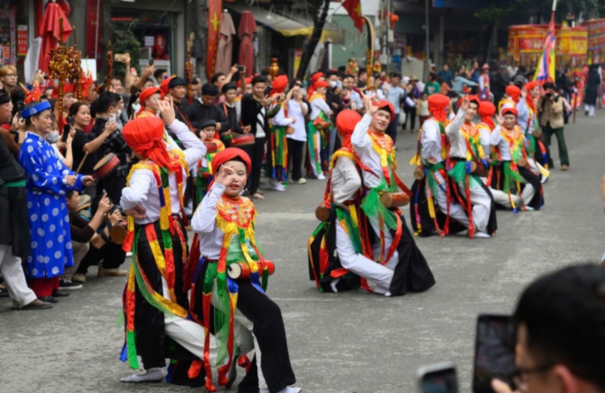 Đặc sắc điệu múa 