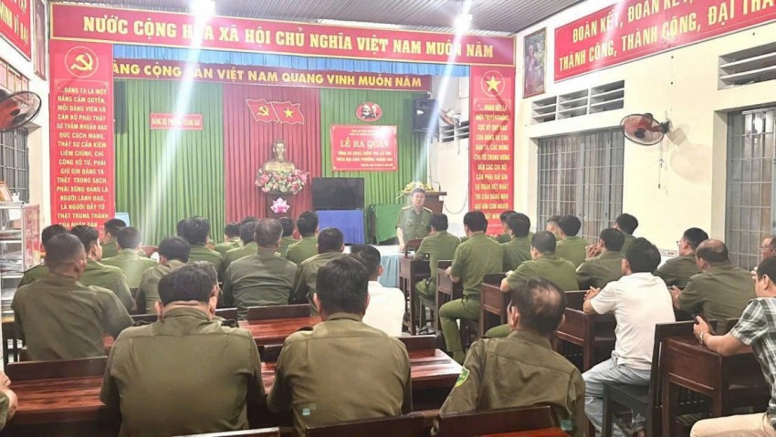 Công an phường Trảng Dài tổng rà soát cư trú, bảo đảm an ninh, an toàn phục vụ Đại hội Đảng