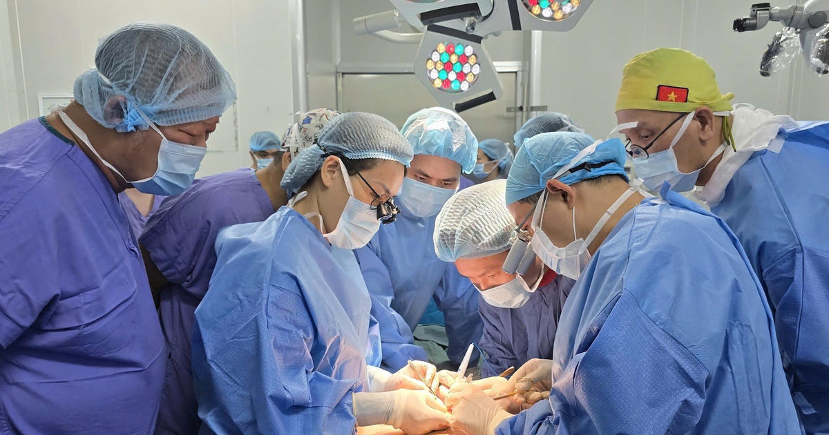 6 giờ phẫu thuật nghẹt thở thực hiện thành công ca ghép dương vật từ người hiến chết não