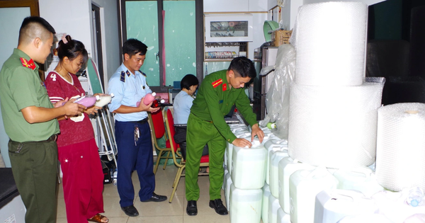 Phát hiện hơn 1.300 lít rượu không rõ nguồn gốc bán trên TikTok