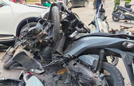 Cả nước xảy ra 49 vụ tai nạn khiến 18 người thiệt mạng trong ngày đầu năm 2026