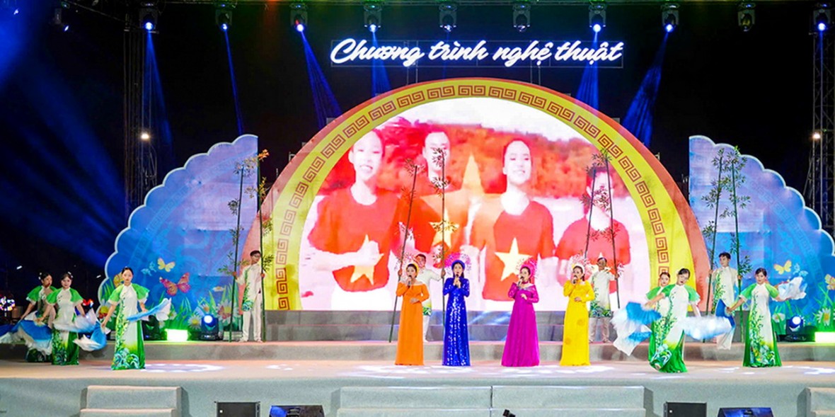 Cà Mau: Chương trình nghệ thuật chào đón năm mới lan tỏa niềm tin và khát vọng phát triển