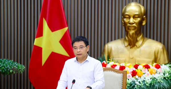 Phó thủ tướng yêu cầu giảm lãi suất cho vay 1,5-2% để hỗ trợ doanh nghiệp, người dân