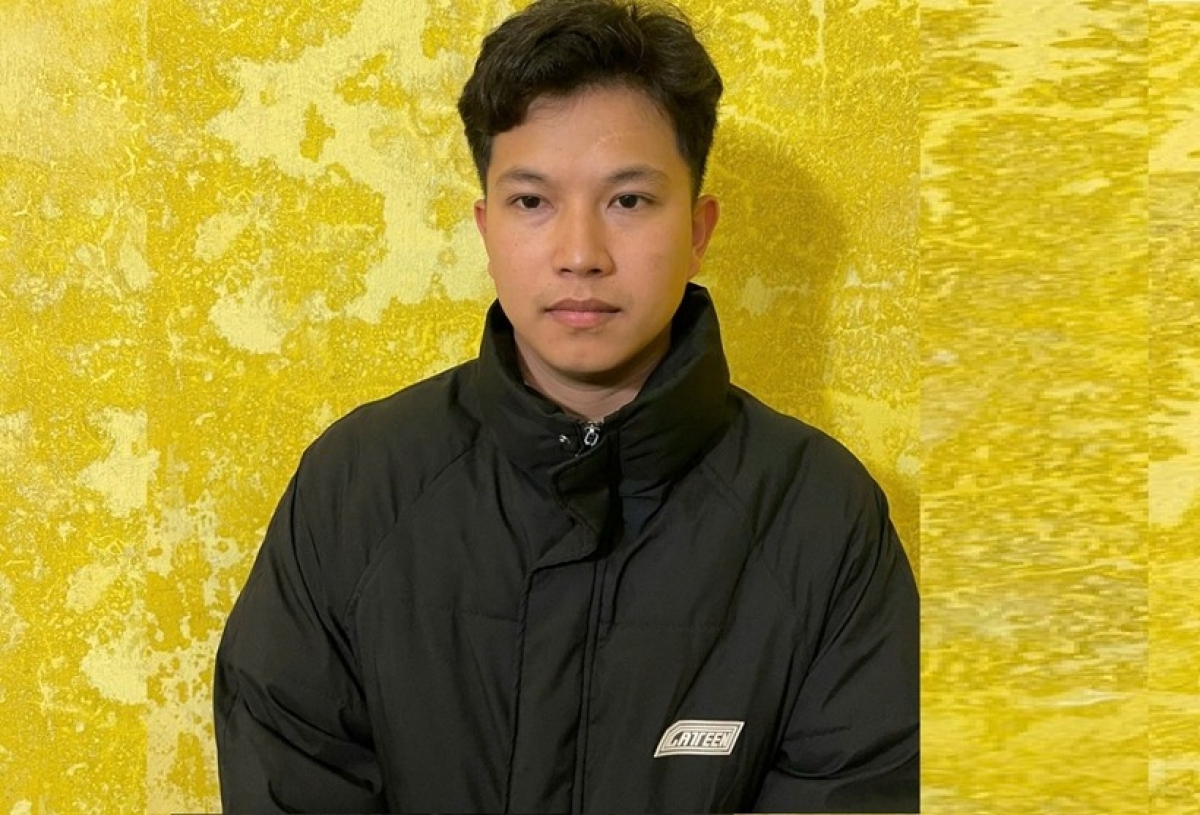 Tạm giữ đối tượng cầm đầu đường dây làm giả giấy khám sức khỏe trên không gian mạng