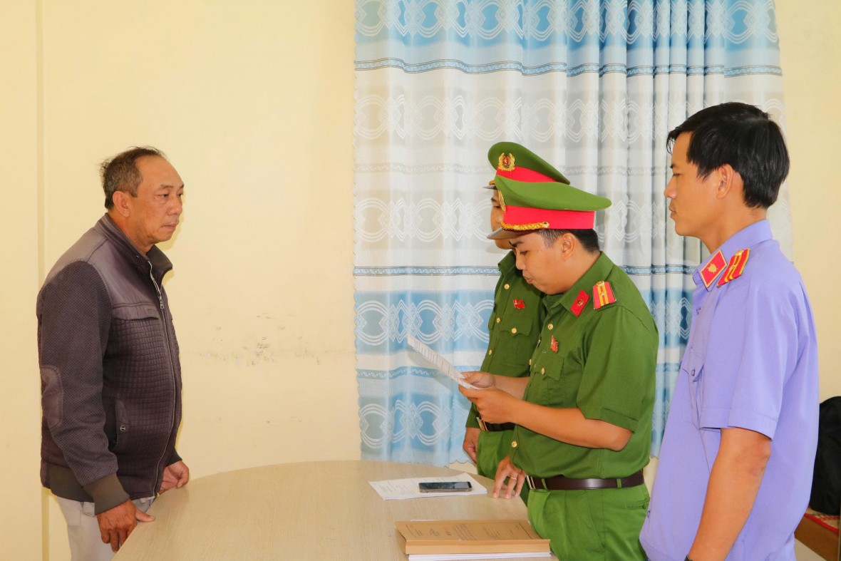 Khởi tố đối tượng sản xuất, kinh doanh cà phê giả tại Đồng Tháp