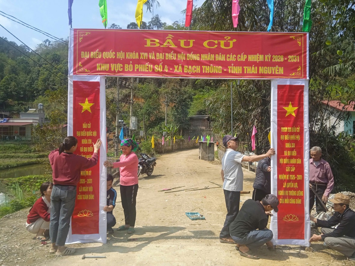 Thái Nguyên: Xã Bạch Thông sẵn sàng cho ngày hội non sông Thái Nguyên: Xã Bạch Thông sẵn sàng cho ngày hội non sông