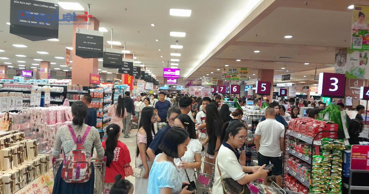 Hà Nội thí điểm mô hình tiêu dùng số và bảo trợ thương mại điện tử