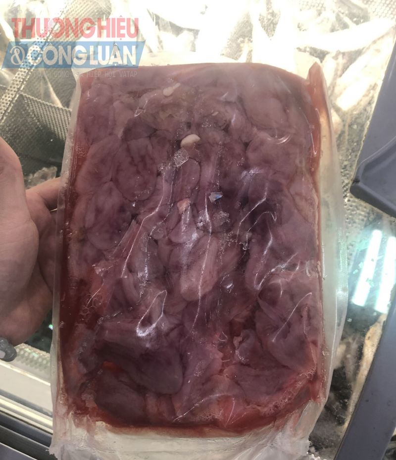 Bao tử dạ dày cá basa không có thông tin về tem nhãm mác, nguồn gốc xuất xứ.