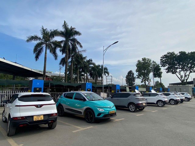 Chủ xe điện VinFast yên tâm rong ruổi mọi miền: Trạm sạc VinFast có ở khắp nơi, ra đảo vẫn nhiều điểm sạc - Ảnh 1
