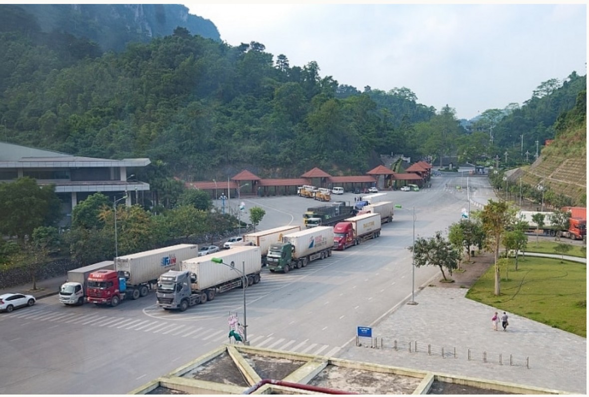 Lịch thông quan và hoạt động cửa khẩu trong kỳ nghỉ Tết tại Lạng Sơn