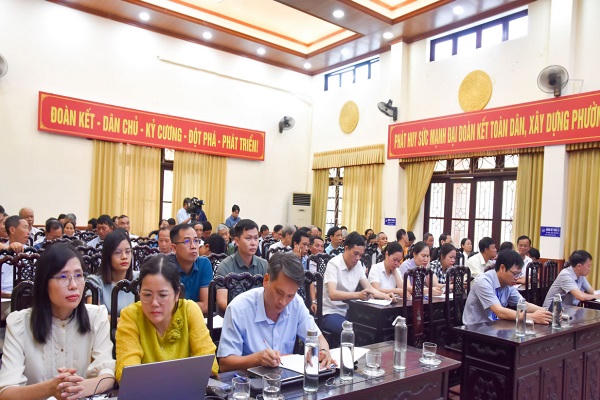 Tập huấn nghiệp vụ phổ biến, giáo dục pháp luật cho hàng trăm tuyên truyền viên tại Ninh Bình