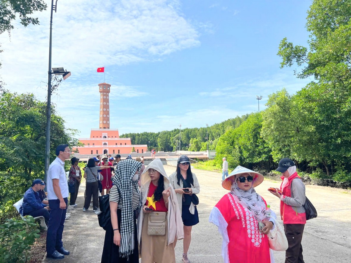 Cà Mau siết chặt quản lý, nâng chất lượng phục vụ du lịch Tết Dương lịch