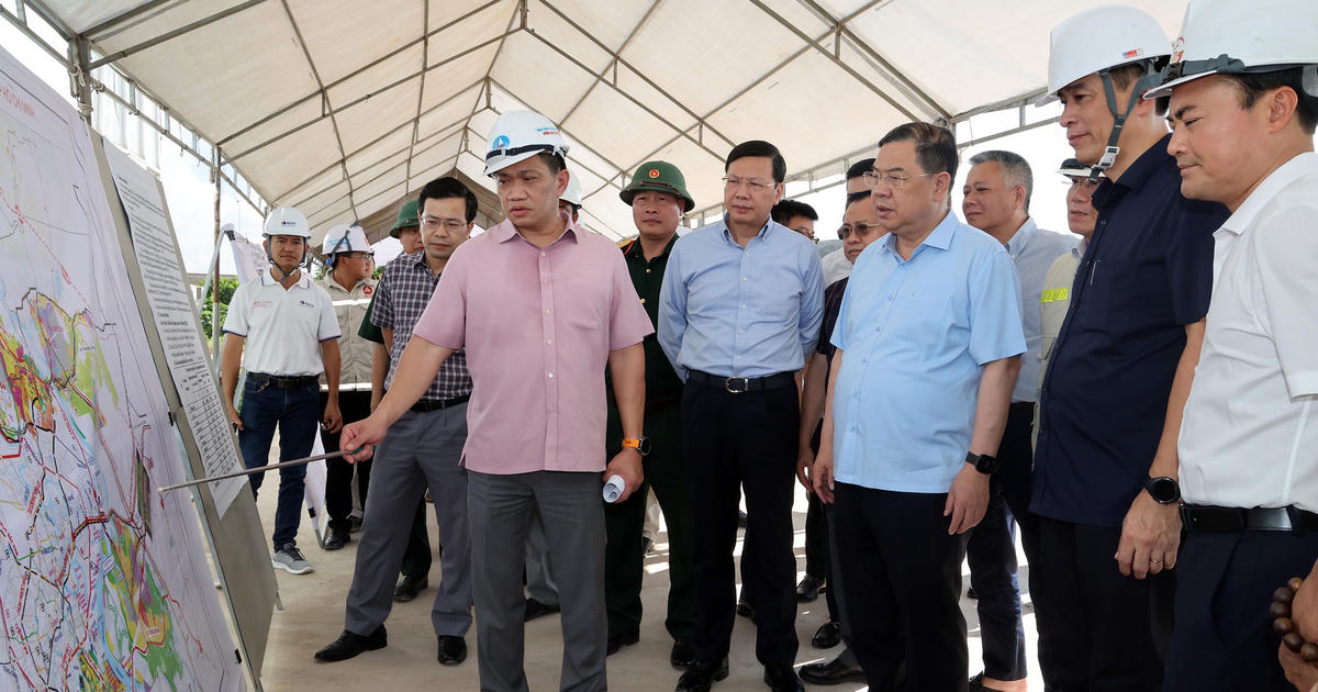 Phó Thủ tướng Thường trực Phạm Gia Túc yêu cầu đẩy nhanh tiến độ thi công dự án sân bay Long Thành giai đoạn 1