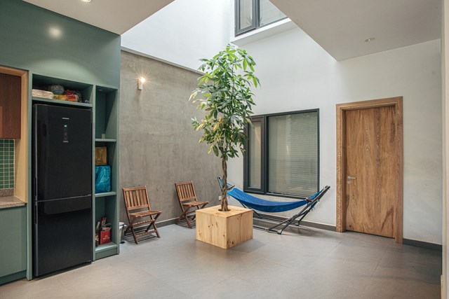 Ngôi nhà tiết kiệm năng lượng điện và nước - Ảnh 2