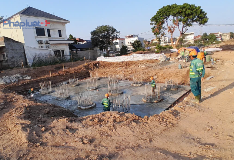 Cận cảnh con đường di sản bên bờ sông Hồng ở Hưng Yên đang dần hình thành Cận cảnh con đường di sản bên bờ sông Hồng ở Hưng Yên đang dần hình thành