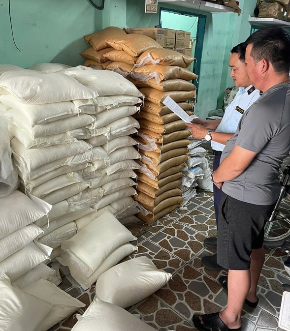 gần 2 tấn đường không rõ nguồn gốc, xuất xứ gần 2 tấn đường không rõ nguồn gốc, xuất xứ