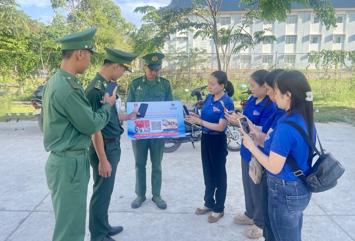 Bộ đội Biên phòng tỉnh An Giang đẩy mạnh tuyên truyền bầu cử bằng nhiều mô hình thiết thực