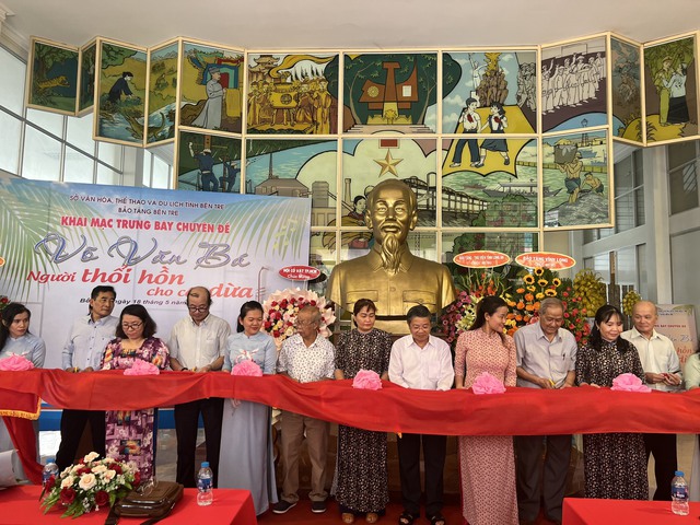 Bến Tre trưng bày chuyên đề 'Võ Văn Bá-Người thổi hồn cho cây dừa' - Ảnh 1.