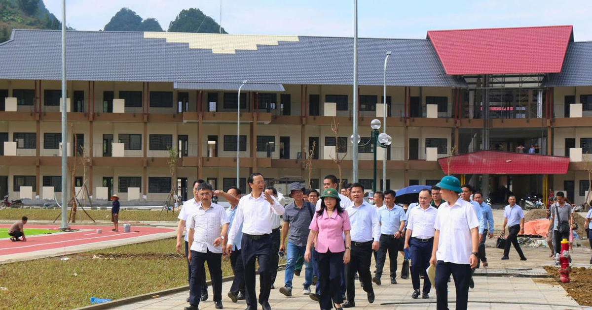 Hướng đến bảo đảm đủ trường, đủ lớp, đủ giáo viên