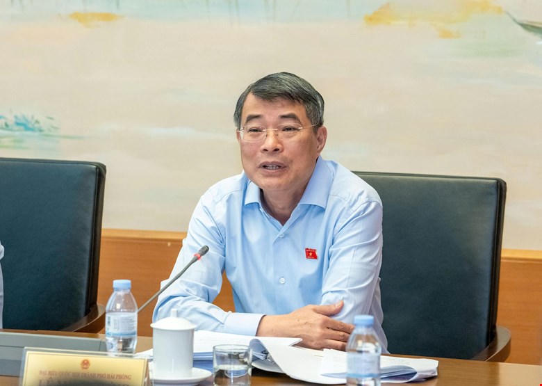 Thủ tướng Chính phủ Lê Minh Hưng (đại biểu Quốc hội TP. Hải Phòng) phát biểu tại tổ. Ảnh: quochoi.vn