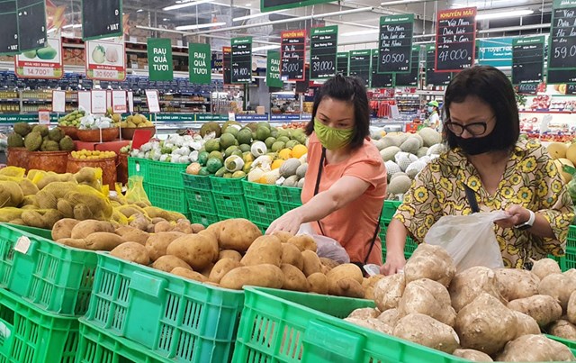 Hà Nội tăng từ 30 - 50% lượng hàng hóa thiết yếu, sẵn sàng ứng phó với dịch bệnh Covid-19 - Ảnh 1