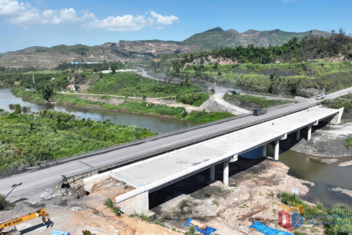 Quảng Ninh Tăng tốc thi công Quốc lộ 279, phấn đấu thông tuyến vào tháng 6/2026 Quảng Ninh Tăng tốc thi công Quốc lộ 279, phấn đấu thông tuyến vào tháng 6/2026