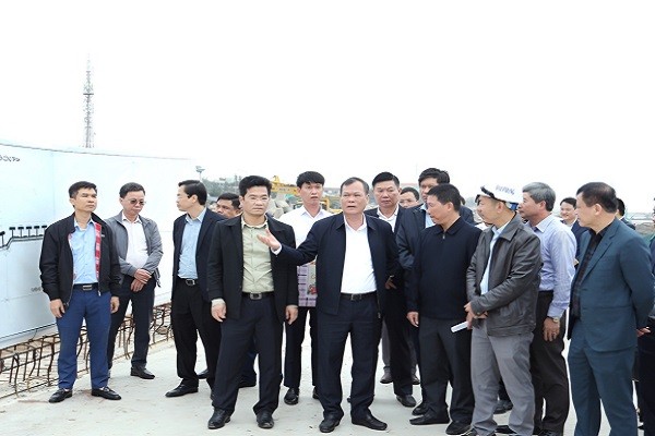 Lãnh đạo tỉnh Ninh Bình thăm, kiểm tra, động viên sản xuất đầu Xuân Bính Ngọ