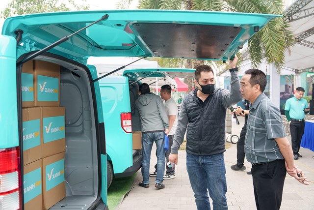 Mẫu xe EC Van trở th&agrave;nh t&acirc;m điểm, được những người tham gia l&aacute;i thử đ&aacute;nh gi&aacute; cao &nbsp;