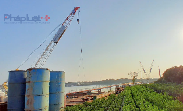 Hà Nội yêu cầu các địa phương hoàn thành giải phóng mặt bằng đối với 7 cầu qua sông Hồng theo đúng cam kết Hà Nội yêu cầu các địa phương hoàn thành giải phóng mặt bằng đối với 7 cầu qua sông Hồng theo đúng cam kết