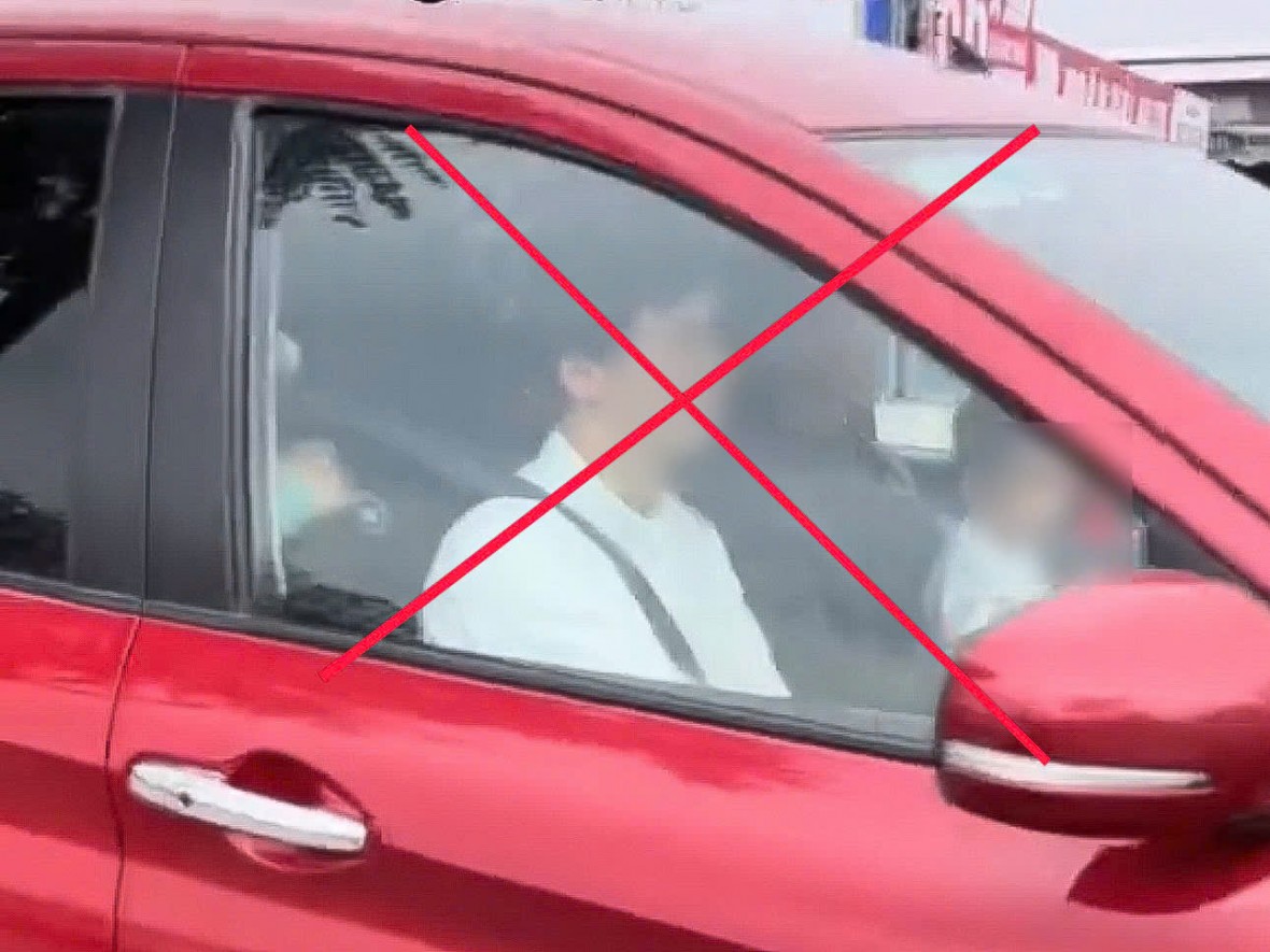 Khẩn trương xử lý tài xế cho trẻ em ngồi cùng hàng ghế lái xe Khẩn trương xử lý tài xế cho trẻ em ngồi cùng hàng ghế lái xe