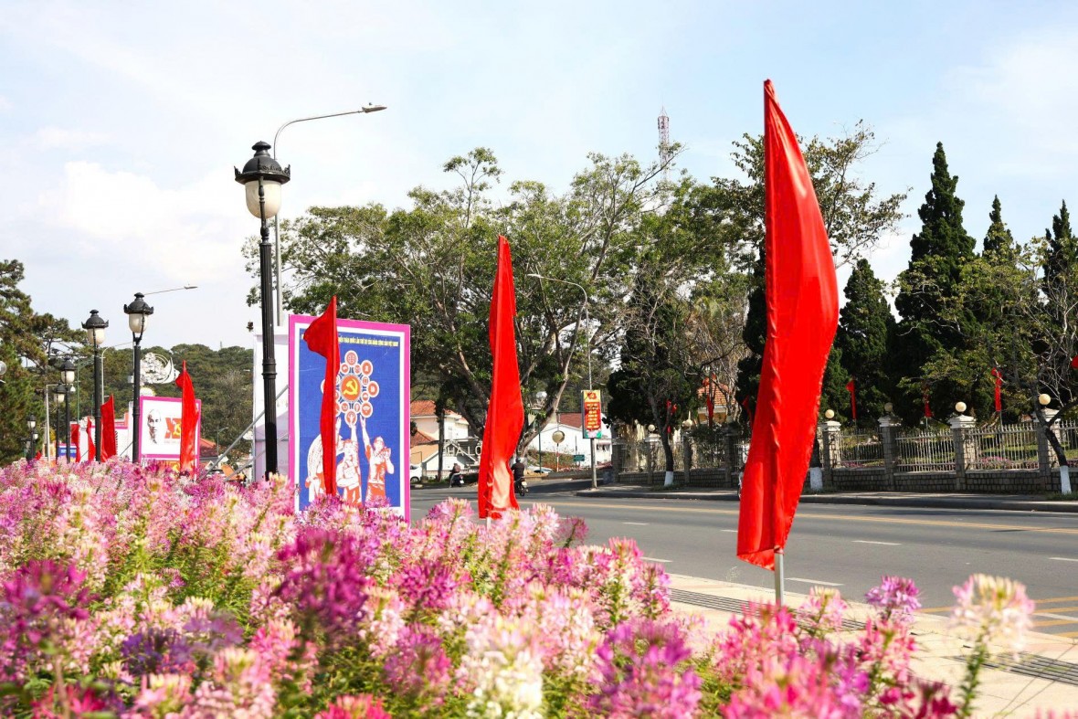 Lâm Đồng: Rộn ràng không khí chào mừng Đại hội XIV của Đảng