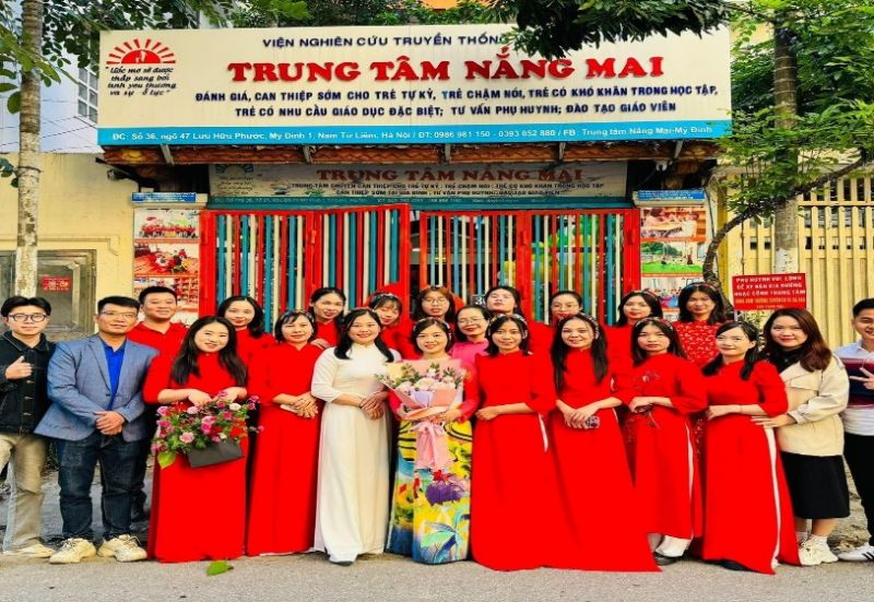 HOẠT ĐỘNG CỦA TRUNG TÂM NẮNG MAI - HÀ NỘI