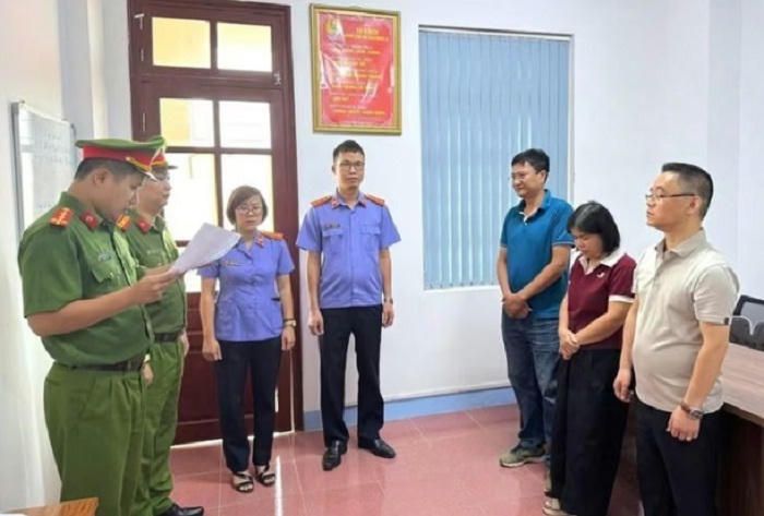 Khởi tố 3 cán bộ đất đai tại Lạng Sơn vì thiếu trách nhiệm.
