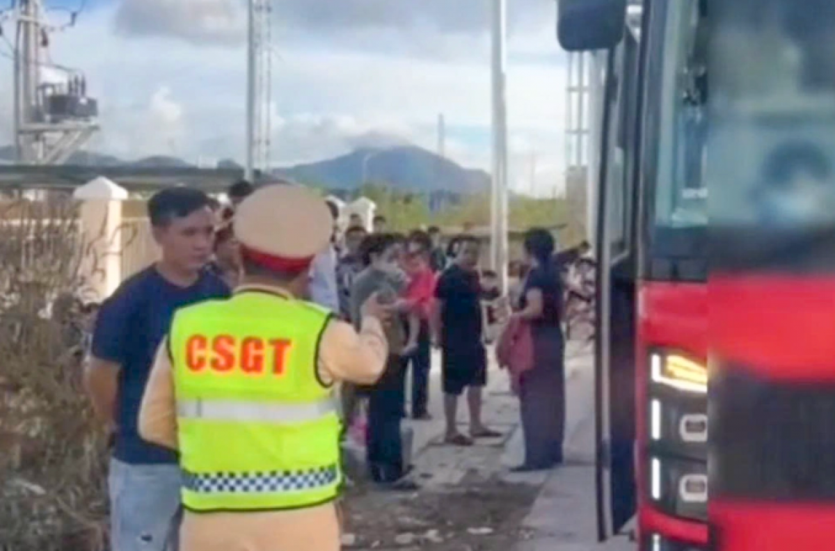 Phát hiện xe khách chở vượt quy định, tài xế và chủ xe bị phạt 90 triệu đồng