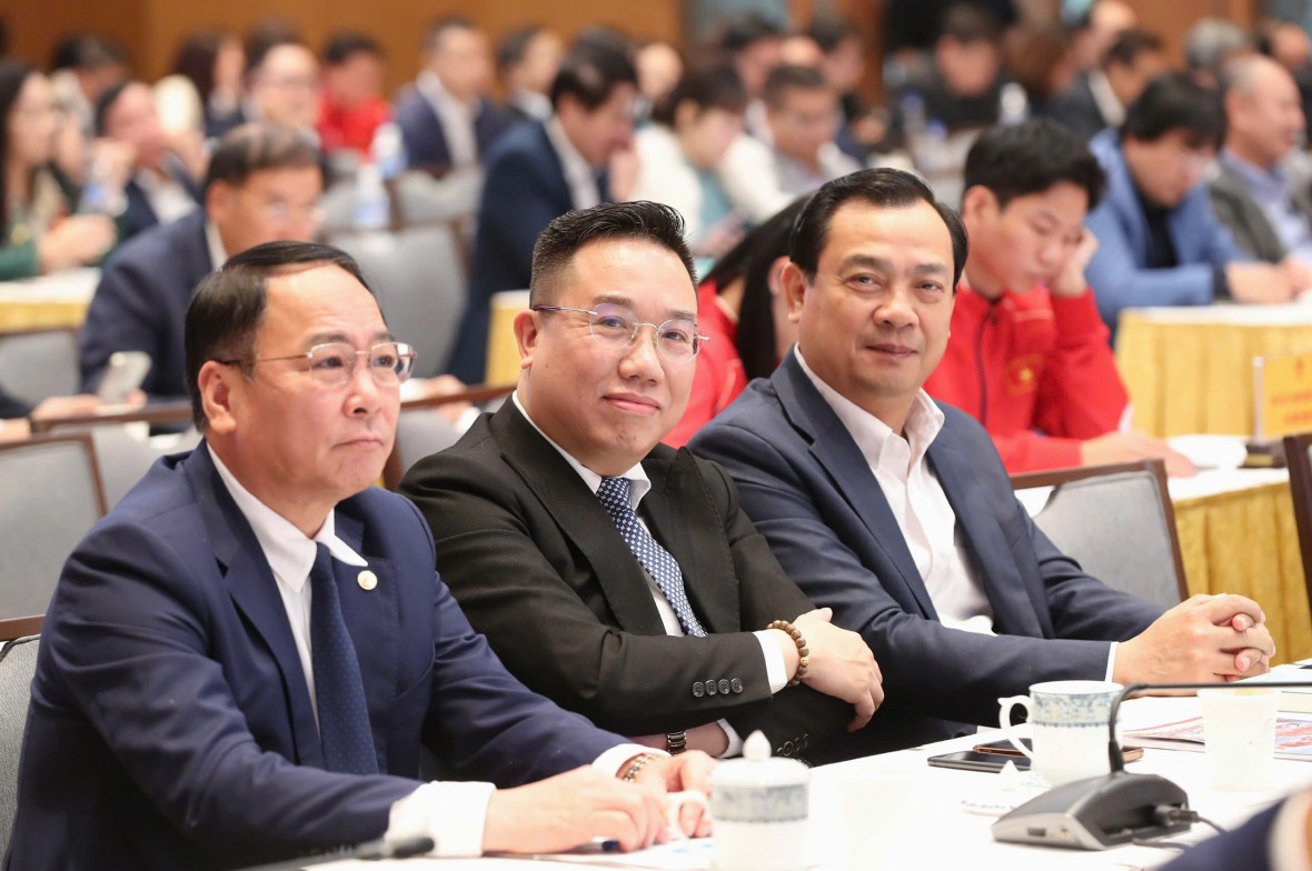 Du lịch Việt Nam bứt phá kỷ lục: Đón 21,5 triệu khách quốc tế, khẳng định vị thế mới Du lịch Việt Nam bứt phá: Đón 21,5 triệu khách quốc tế, khẳng định vị thế mới