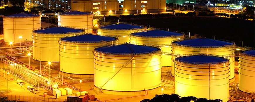 Giá xăng dầu hôm nay 4-4: Giá dầu tiếp tục giảm gần 1%