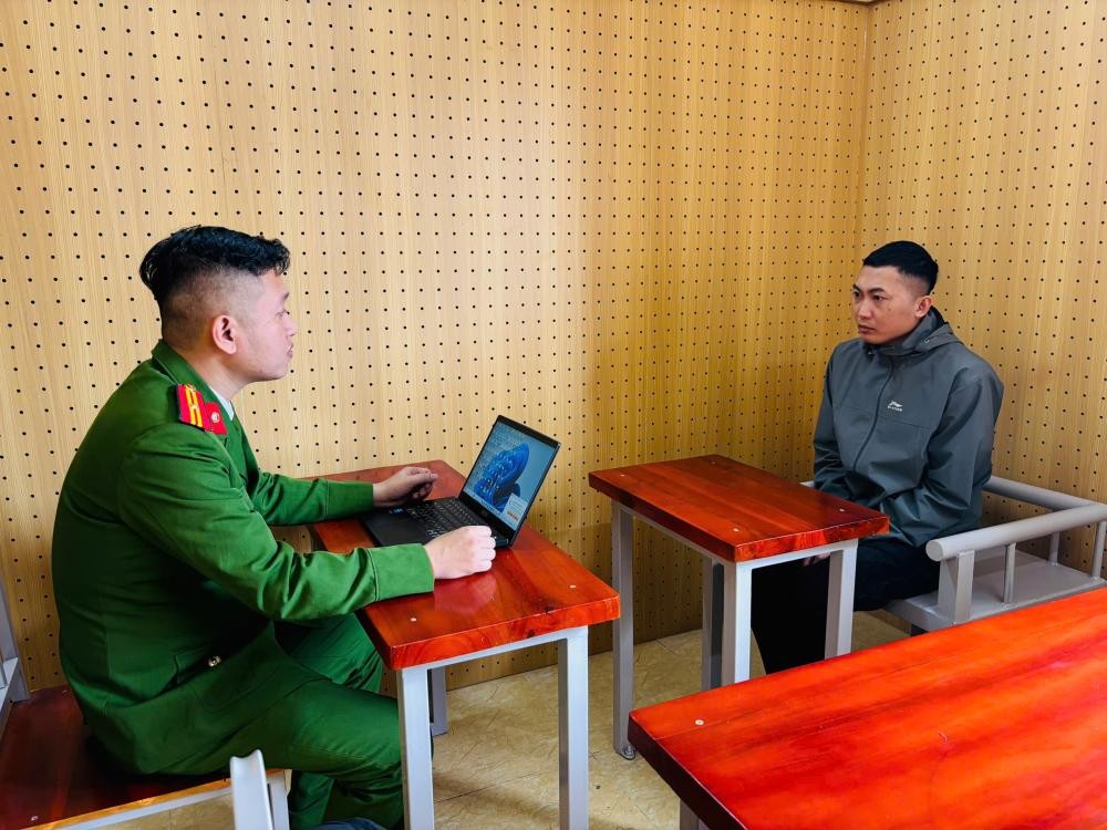 Đối tượng Lương Xuân Duyên trực tiếp điều hành nhóm hoạt động tại Myanma - Ảnh Công an Hà Tĩnh. Đối tượng Lương Xuân Duyên trực tiếp điều hành nhóm hoạt động tại Myanma - Ảnh Công an Hà Tĩnh.