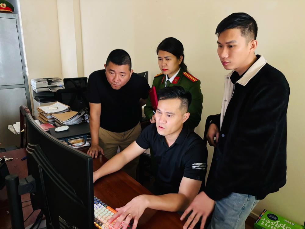 Lực lượng chức năng triển khai các phương án - Ảnh Công an Hà Tĩnh. Lực lượng chức năng triển khai các phương án - Ảnh Công an Hà Tĩnh.