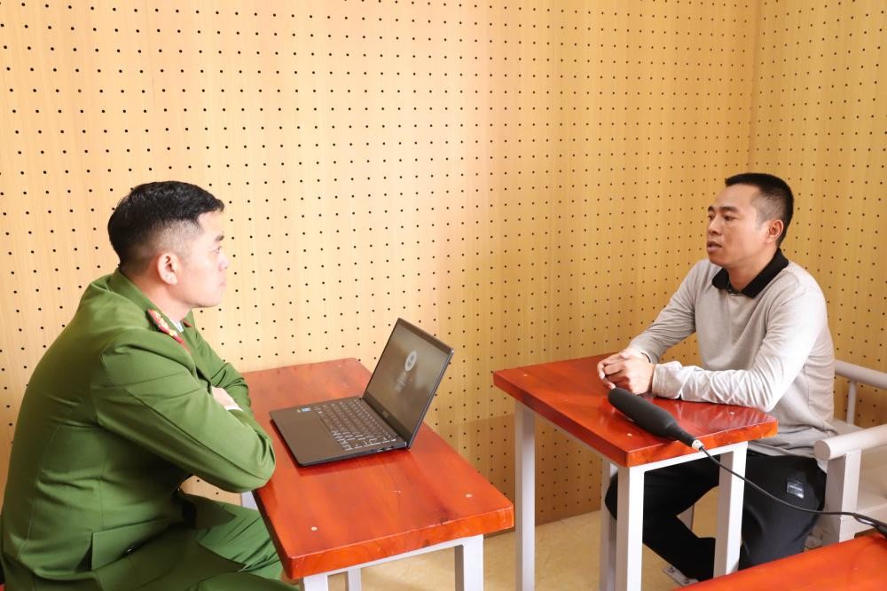 Đối tượng Phạm Văn Diệm trực tiếp cầm đầu nhóm hoạt động tại Camphuchia - Ảnh Công an Hà Tĩnh. Đối tượng Phạm Văn Diệm trực tiếp cầm đầu nhóm hoạt động tại Camphuchia - Ảnh Công an Hà Tĩnh.