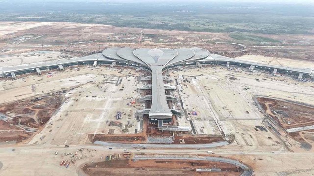 S&acirc;n bay Long Th&agrave;nh gấp r&uacute;t ho&agrave;n tất chuẩn bị cho c&aacute;c chuyến bay ng&agrave;y 15 v&agrave; 19/12.