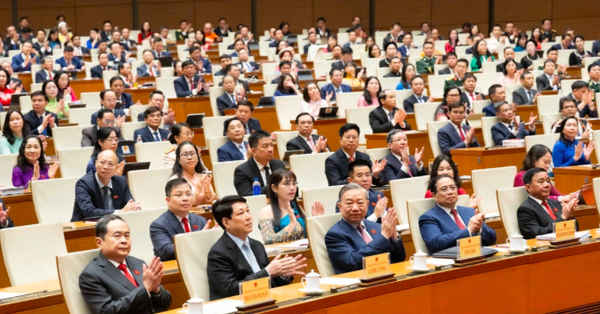 Nghiên cứu tổng kết, sửa đổi tổng thể Hiến pháp 2013 để phù hợp với thực tiễn