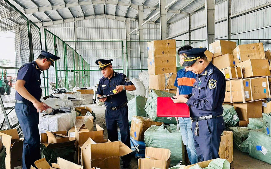 Buôn lậu- gian lận thương mại và vận chuyển trái phép hàng hóa qua biên giới Quý III/2026 tăng cả về số vụ vi phạm và trị giá hàng hoá