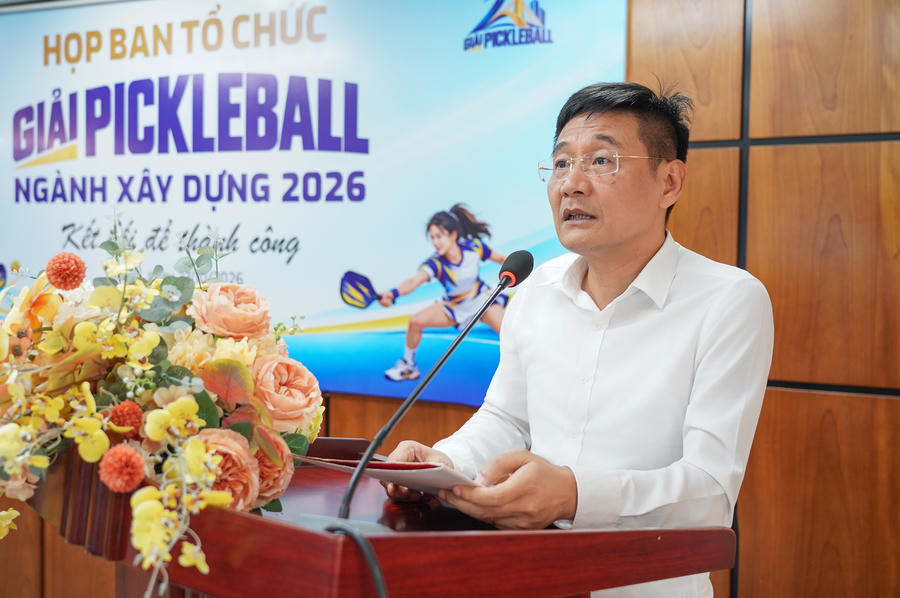 Ông La Đức Hùng, Phó Tổng Biên tập, Phó ban Thường trực Ban tổ chức giải.