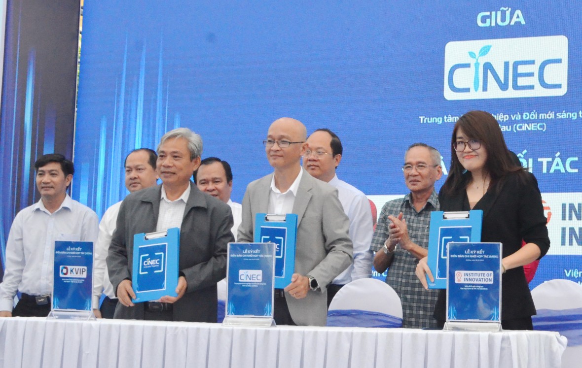 Cà Mau thành lập Trung tâm Khởi nghiệp và Đổi mới sáng tạo và Bảo tàng Lịch sử Đảng bộ tỉnh Cà Mau thành lập Trung tâm Khởi nghiệp và Đổi mới sáng tạo và Bảo tàng Lịch sử Đảng bộ tỉnh