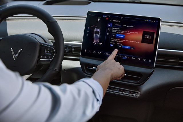 Nhận quà khủng, chủ xe VF 6 chốt cọc với mức giá từ 579 triệu đồng - Ảnh 3